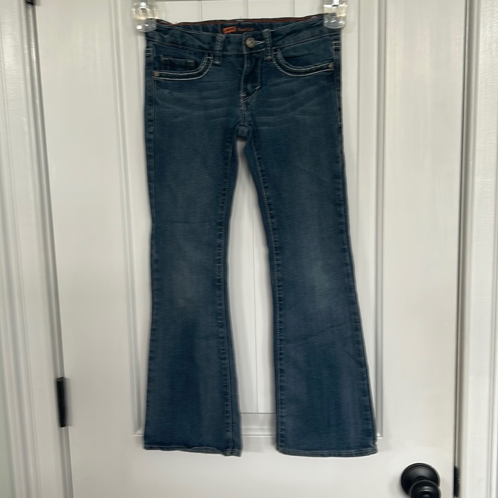 Levi’s girls boot cut jeans preloved condition size 7